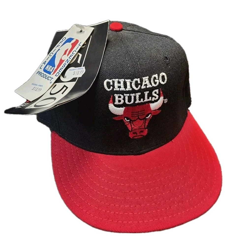 Chicago Bulls New Era 59FIFTY VTG Mens Wool Fitted Hat Black Size 6 7/8 USA Made